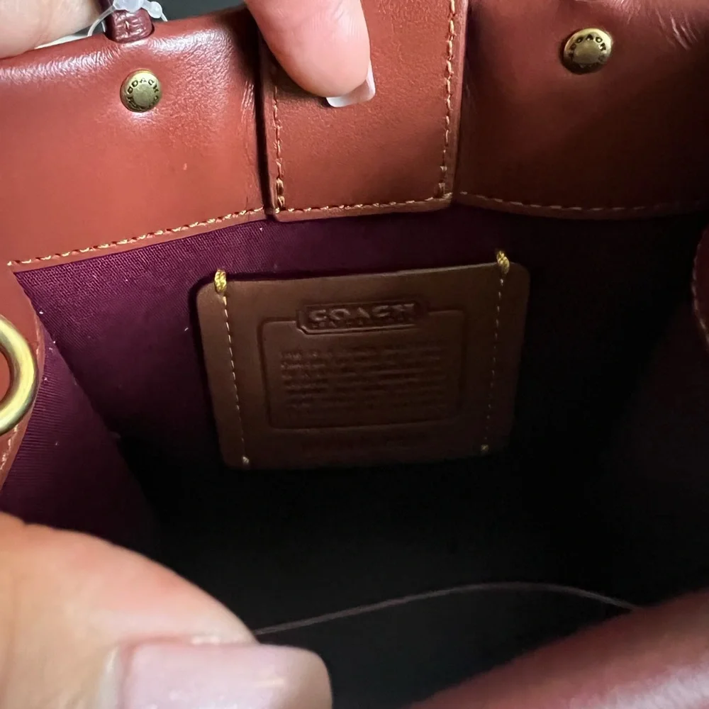 C5277 - Coach Mini Cashin Tote in Signature Canvas - Picture 6 of 12